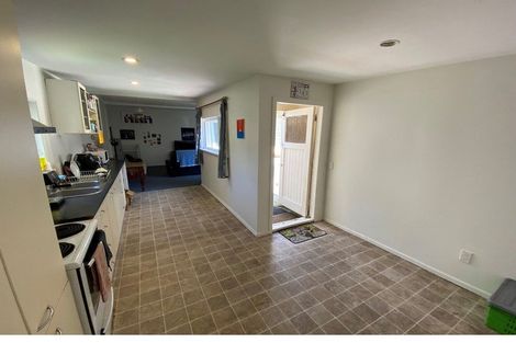 Photo of property in 6 Howard Street, Mount Cook, Wellington, 6021