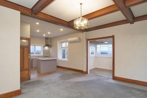 Photo of property in 15 Euston Street, Riccarton, Christchurch, 8041