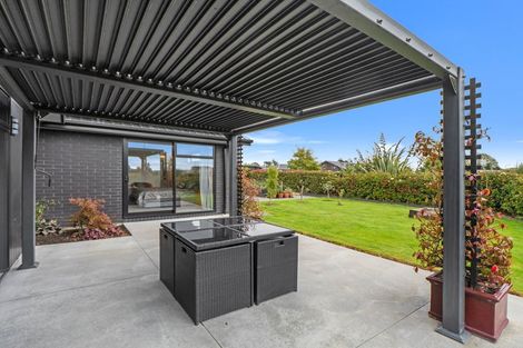 Photo of property in 9 Godley Place, Woodend, 7610