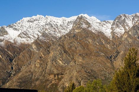 Photo of property in 23 Rannoch Drive, Jacks Point, Queenstown, 9371