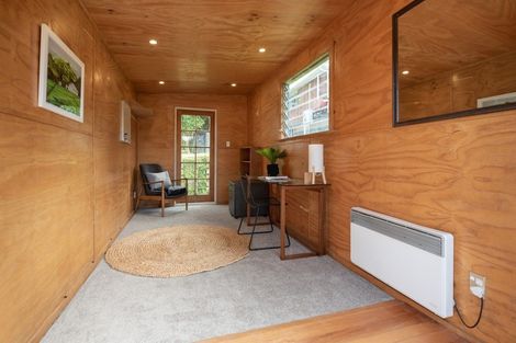 Photo of property in 77 Ironside Road, Johnsonville, Wellington, 6037