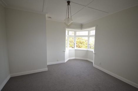 Photo of property in 43 Trelissick Crescent, Ngaio, Wellington, 6035