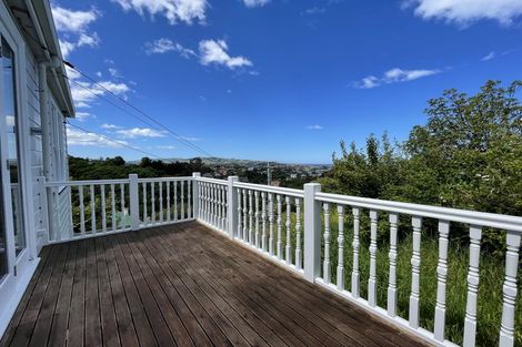 Photo of property in 2 Carson Street, Mornington, Dunedin, 9011