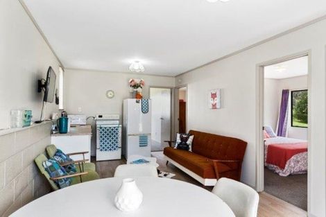 Photo of property in 37 Grove Avenue, Mount Maunganui, 3116