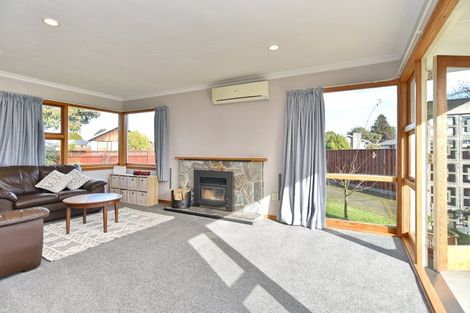 Photo of property in 6 Fairmont Place, Hornby, Christchurch, 8042