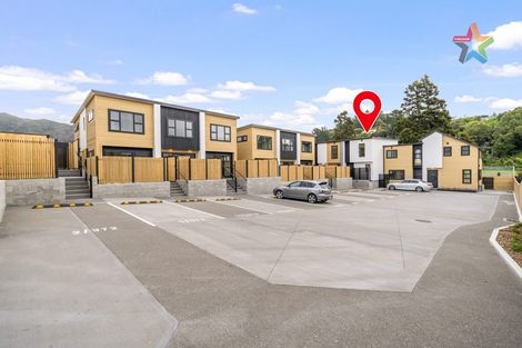 Photo of property in 3/370 Stokes Valley Road, Stokes Valley, Lower Hutt, 5019