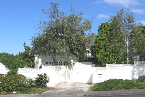 Photo of property in 84 Queenstown Road, Onehunga, Auckland, 1061