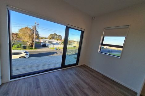 Photo of property in 2/43 Ranui Avenue, Ranui, Auckland, 0612