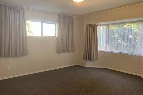 Photo of property in 5 Dennis Taylor Court, Paraparaumu, 5032