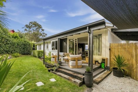 Photo of property in 17 Arawata Terrace, Fernhill, Queenstown, 9300