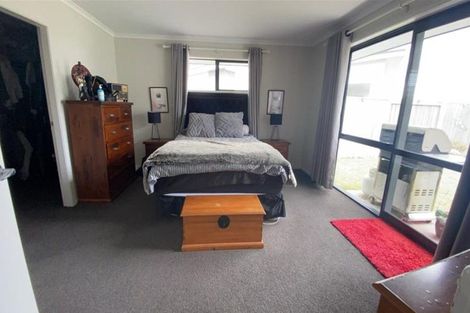 Photo of property in 9 Cupples Street, Papamoa Beach, Papamoa, 3118