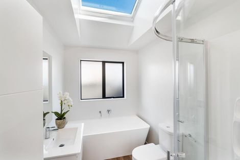 Photo of property in 67 Tara Crescent, Woodend, 7610