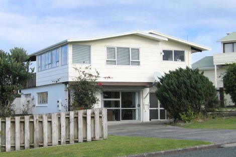 Photo of property in 12 Snells Beach Road, Snells Beach, 0920