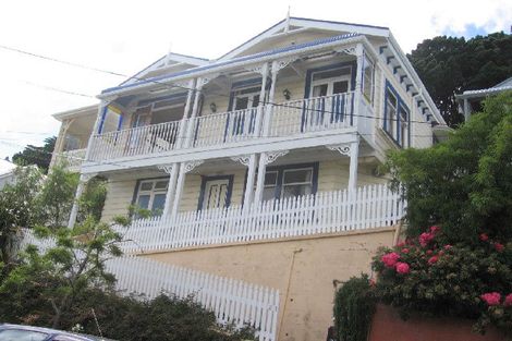 Photo of property in 23 Scarborough Terrace, Mount Victoria, Wellington, 6011