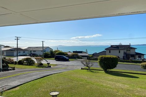 Photo of property in 15 Craig Road, Maraetai, Auckland, 2018