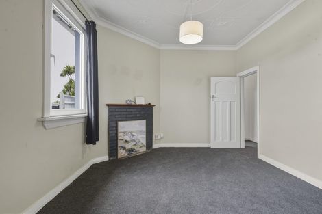 Photo of property in 37 Sutherland Street, Dunedin Central, Dunedin, 9016