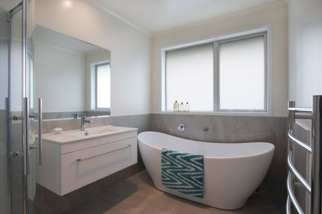 Photo of property in 10 Friis Drive, Katikati, 3178