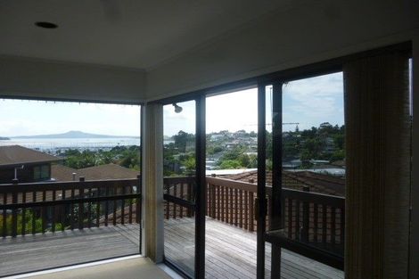 Photo of property in 1/30 Mark Edward Drive, Half Moon Bay, Auckland, 2012