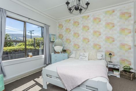 Photo of property in 72 Walton Street, Kaikorai, Dunedin, 9010