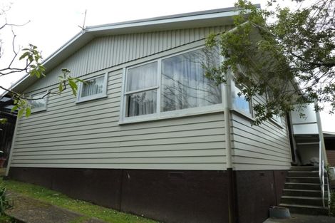 Photo of property in 2/25 Nutsey Avenue, Northcote, Auckland, 0627