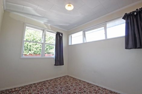 Photo of property in 676 Main Street, Palmerston North, 4414