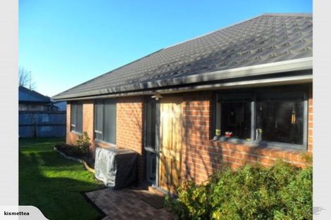 Photo of property in 40a Lambeth Crescent, Redwood, Christchurch, 8051
