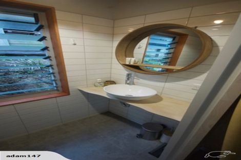 Photo of property in 203 Houghton Bay Road, Houghton Bay, Wellington, 6023