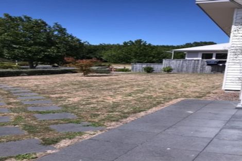 Photo of property in 300 Tauhara Ridge Drive, Richmond Heights, Taupo, 3330