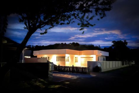 Photo of property in 16b Harpham Street, Taradale, Napier, 4112