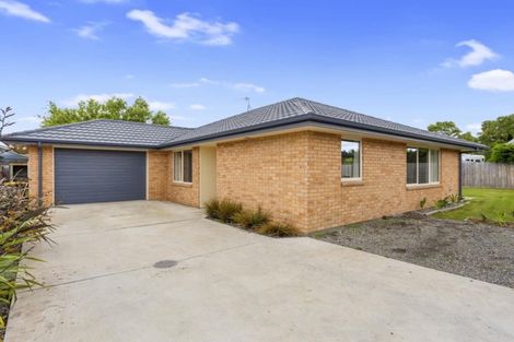 Photo of property in 144e High Street, Oxford, 7430