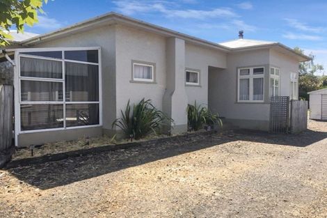 Photo of property in 6 Edward Street, Dannevirke, 4930