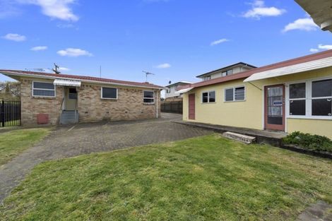 Photo of property in 117 Mahoe Street, Melville, Hamilton, 3206