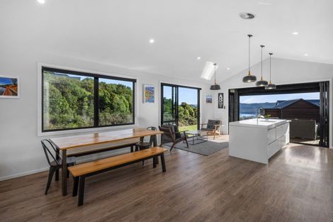 Photo of property in 13 Sparrowhawk Way, Kinloch, Taupo, 3377