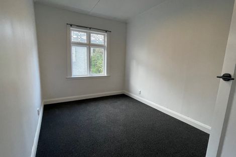 Photo of property in 11 Moffitt Street, Vogeltown, Wellington, 6021