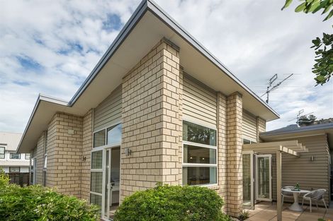 Photo of property in 4/43 Main Road, Redcliffs, Christchurch, 8081