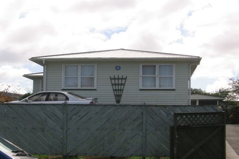 Photo of property in 26 Glen Norman Avenue, Henderson, Auckland, 0610