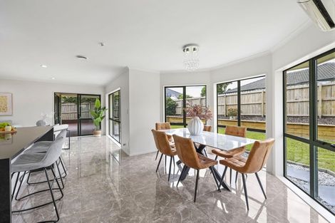 Photo of property in 94 Westerham Drive, Dannemora, Auckland, 2016