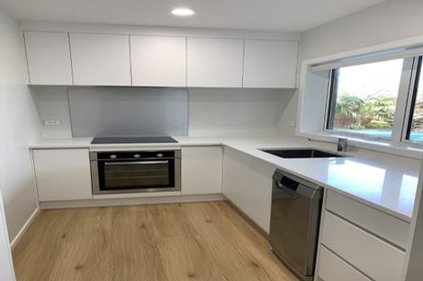 Photo of property in 44 Fordyce Avenue, Sunnyhills, Auckland, 2010