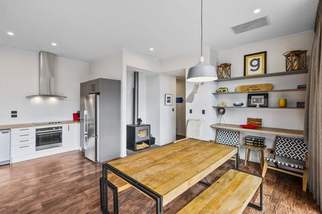 Photo of property in 10 Kowhai Heights, Ohakune, 4625