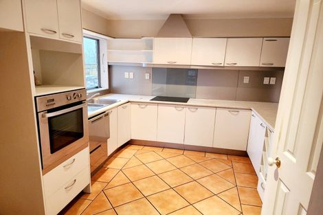 Photo of property in 8 Huntington Drive, Huntington Park, Auckland, 2013