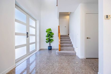 Photo of property in 6 Meadowvale Avenue, Forrest Hill, Auckland, 0620