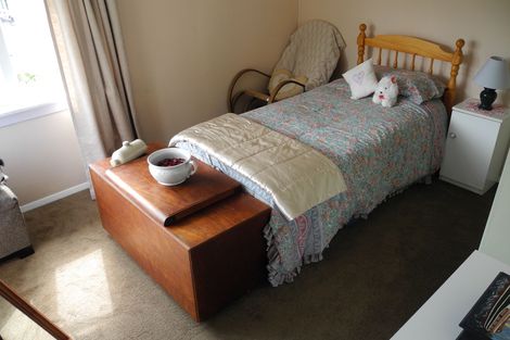 Photo of property in 17 Rugby Street, Waimate, 7924