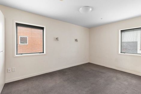 Photo of property in 21 Cambridge Terrace, Christchurch Central, Christchurch, 8013