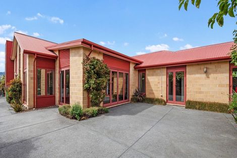 Photo of property in 86 Milns Road, Halswell, Christchurch, 8025