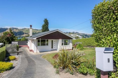 Photo of property in 9 Athol Place, Ravensbourne, Dunedin, 9022