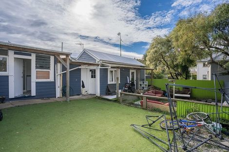 Photo of property in 4 Duke Street, North Dunedin, Dunedin, 9016