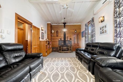 Photo of property in 235 Victoria Street West, Pukekohe, 2120