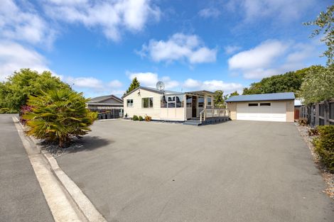 Photo of property in 681 Main North Road, Belfast, Christchurch, 8051