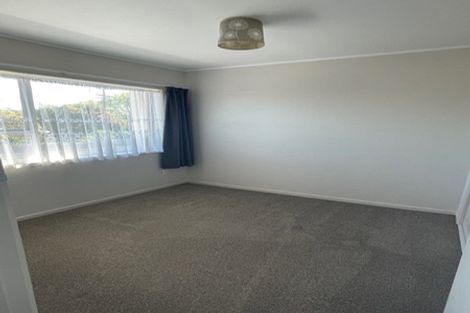 Photo of property in 2/100 Titirangi Road, New Lynn, Auckland, 0600