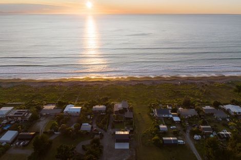 Photo of property in 112 Rarangi Beach Road, Rarangi, Blenheim, 7273